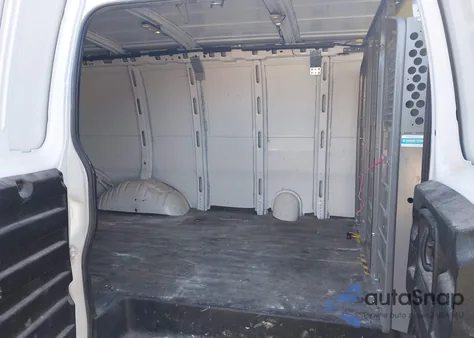 2017 Chevrolet Express 2500 Work Van from USA, damaged, VIN 1GCWGAFF1H1222558